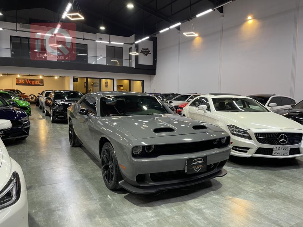 Dodge Challenger
